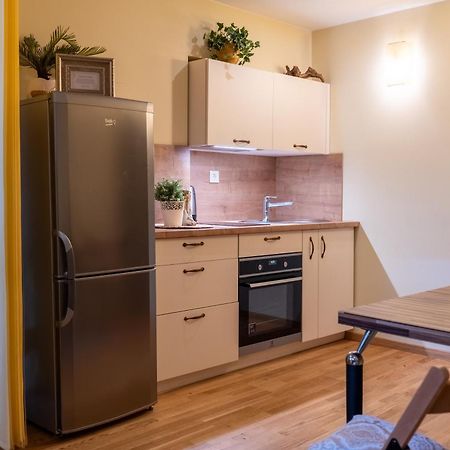 Cozy Suite With Inner Yard Vilnius Luaran gambar
