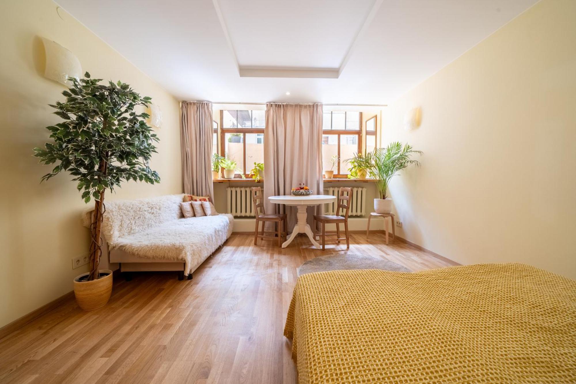 Cozy Suite With Inner Yard Vilnius Luaran gambar